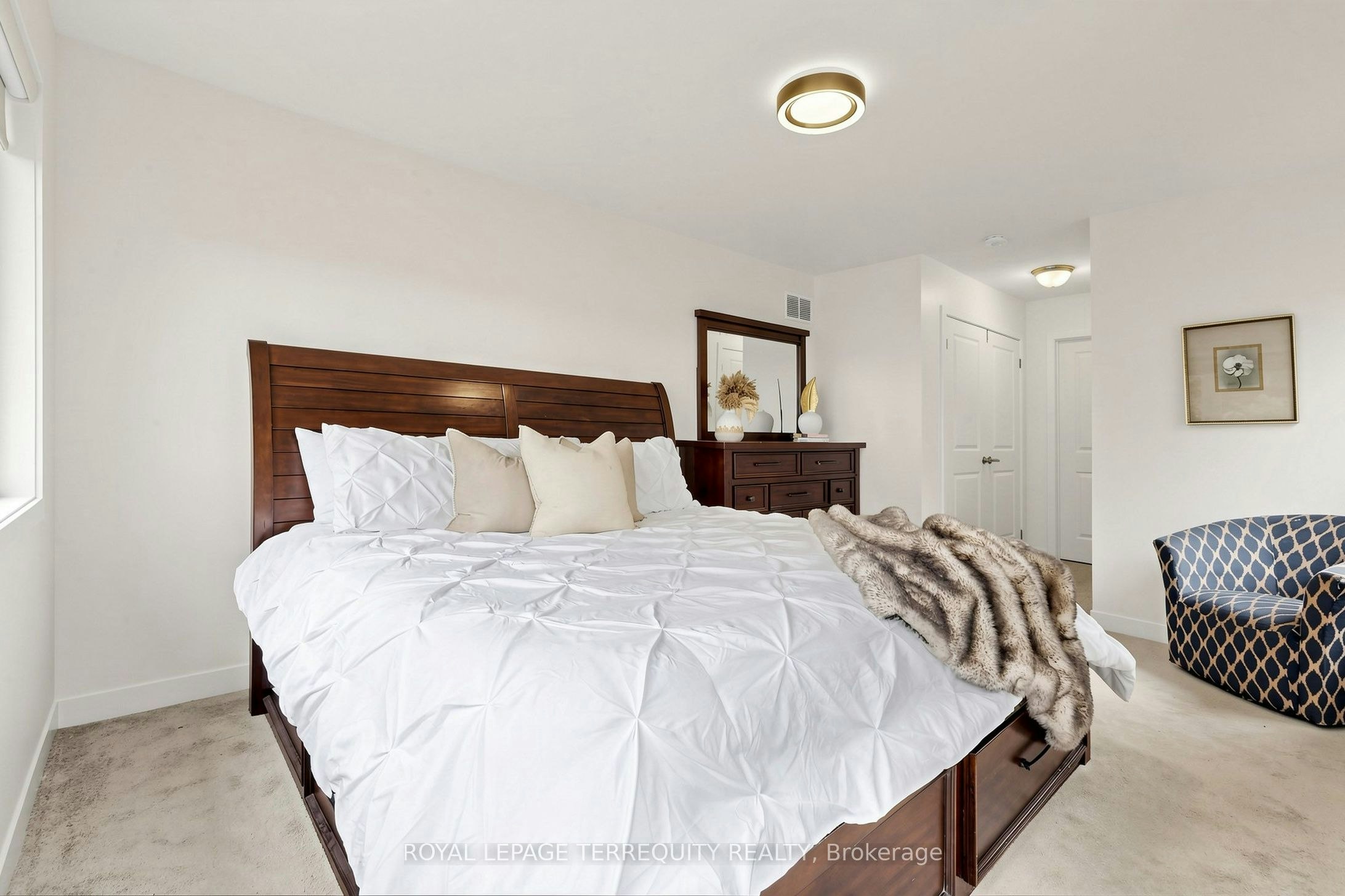 1456 Rose Way, Milton, ON, L9E 1V7 - 22