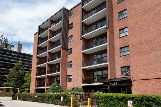 310-1017 Seneca Avenue, Mississauga, ON, L5G 3X5 - 2