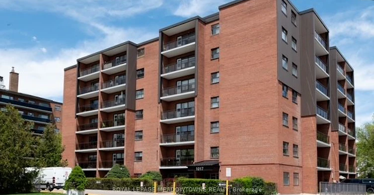 310-1017 Seneca Avenue, Mississauga, ON, L5G 3X5