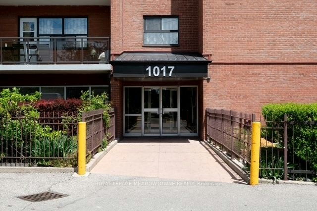310-1017 Seneca Avenue, Mississauga, ON, L5G 3X5 - 3