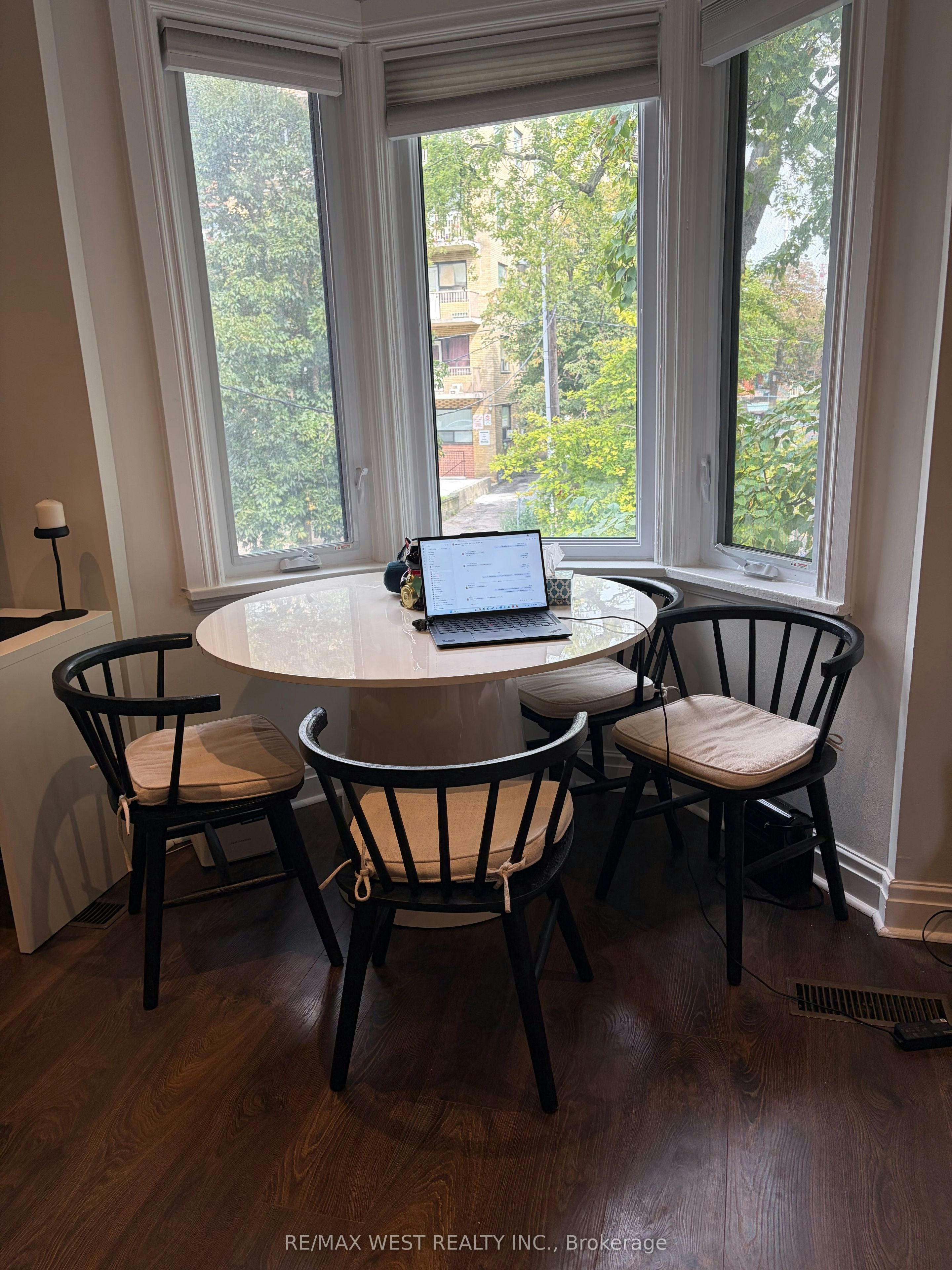 Upper-28 Spencer Avenue, Toronto, ON, M6K 2J6 - 5