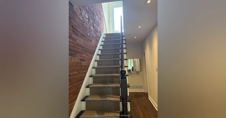 Upper-28 Spencer Avenue, Toronto, ON, M6K 2J6 - 16