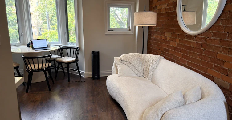 Upper-28 Spencer Avenue, Toronto, ON, M6K 2J6 - 3