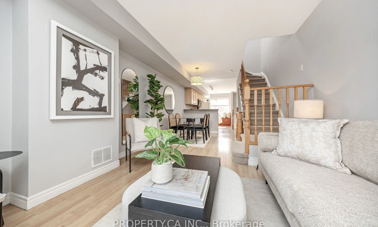 24-1751 Lampman Avenue