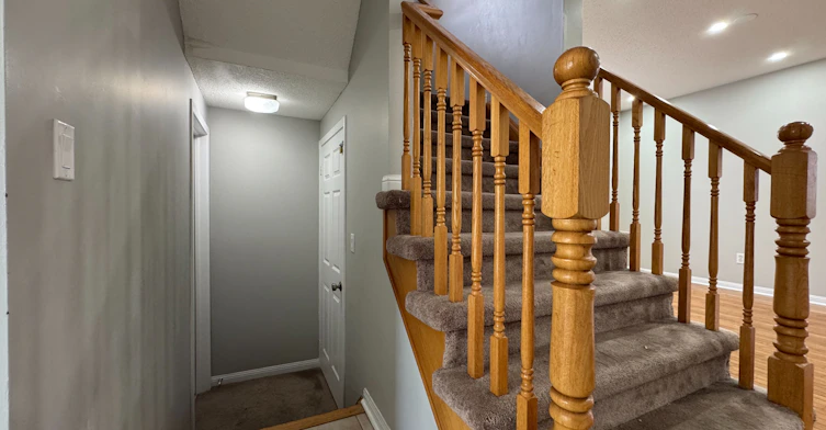 Upper-657 Thompson Road S, Milton, ON, L9T 5W8 - 5