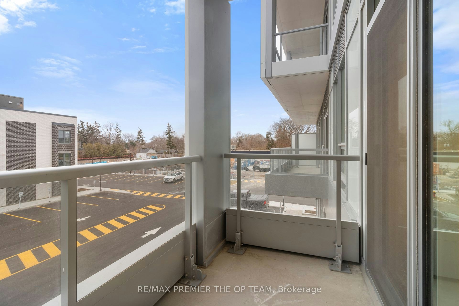 204-500 Plains Road E, Burlington, ON, L7T 0C8 - 42