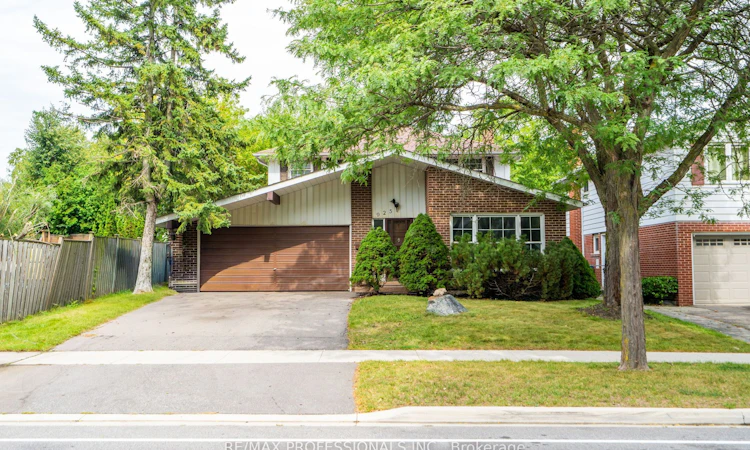 925 Runningbrook Drive