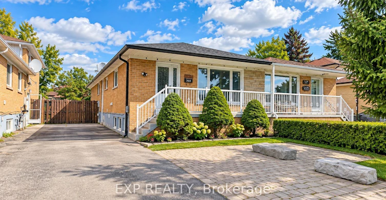 3425 Laddie Crescent, Mississauga, ON, L4T 1N2