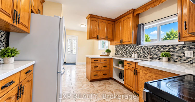 3425 Laddie Crescent, Mississauga, ON, L4T 1N2 - 9