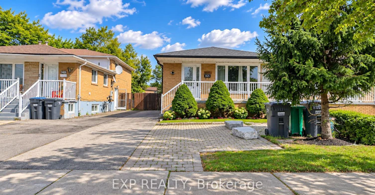 3425 Laddie Crescent, Mississauga, ON, L4T 1N2 - 2