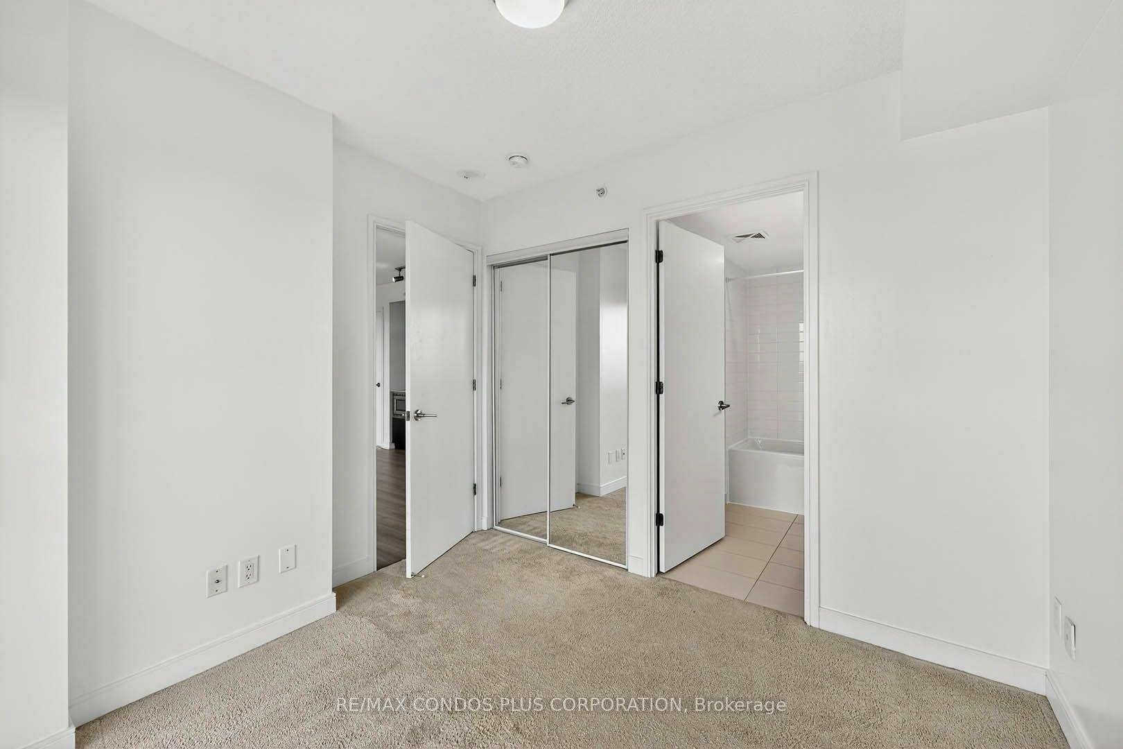 904-20  Road Thomas Riley Road, Toronto, ON, M9B 0C3 - 18