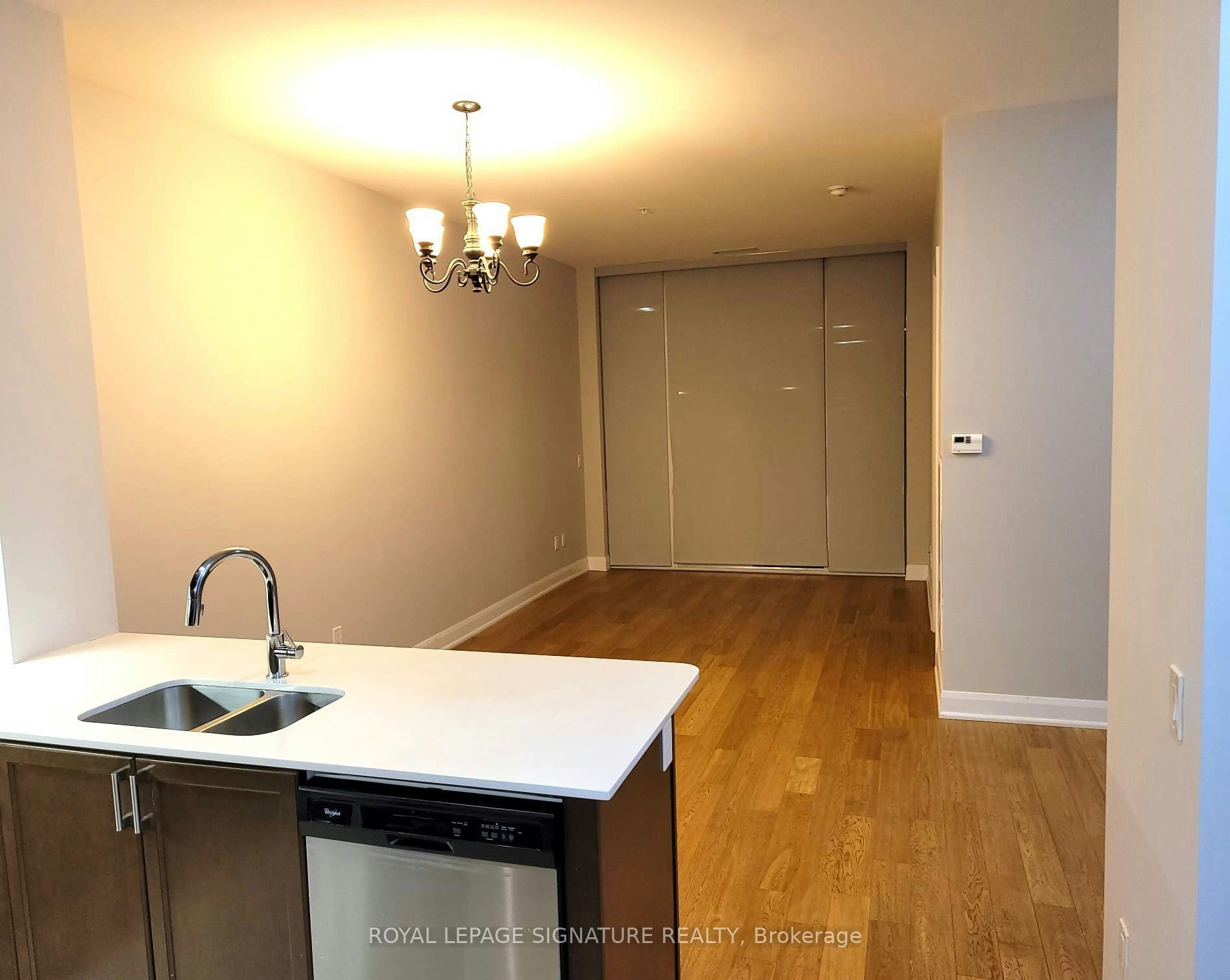 123-2480 Prince Michael Drive, Oakville, ON, L6H 0H1 - 5