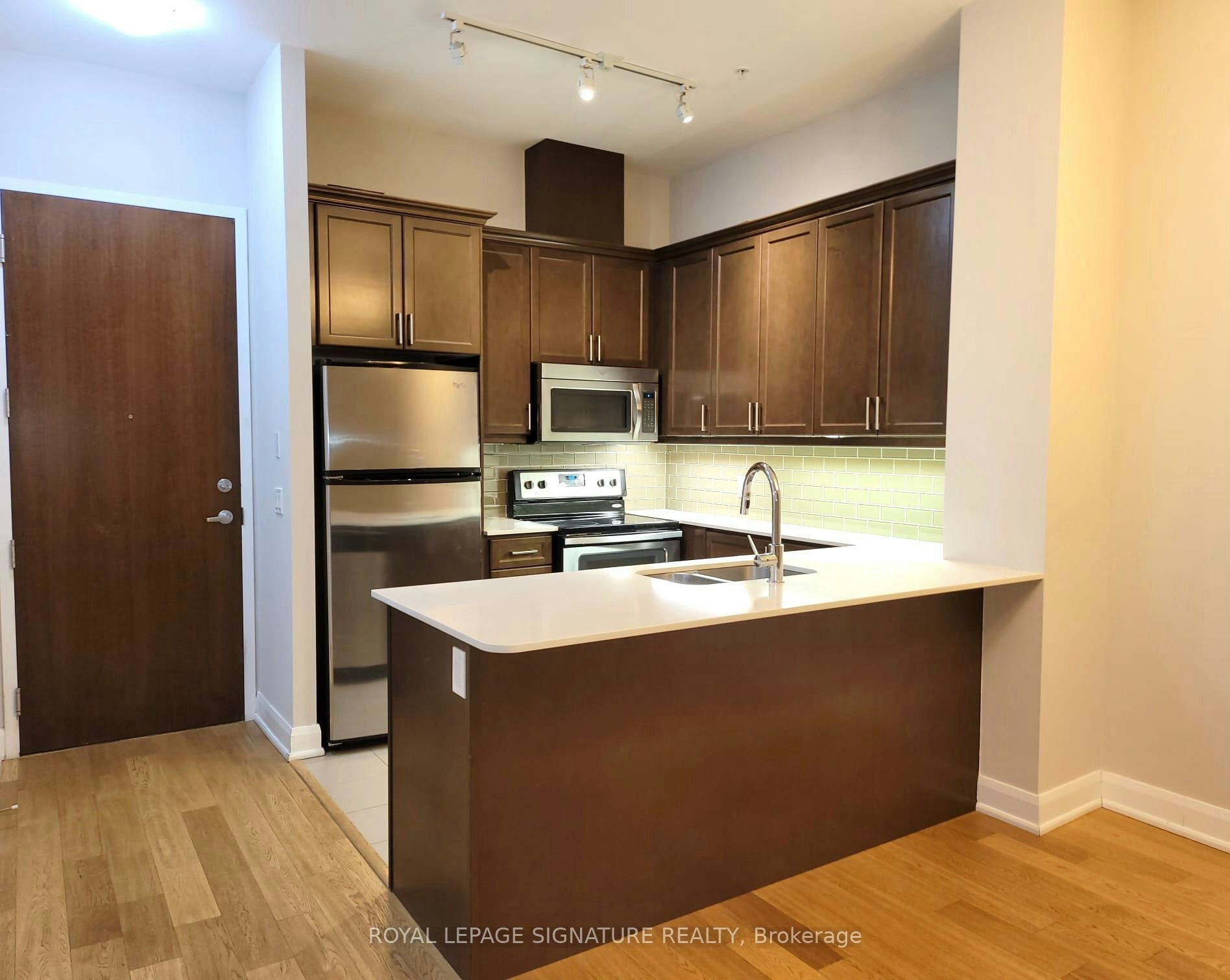 123-2480 Prince Michael Drive, Oakville, ON, L6H 0H1 - 2