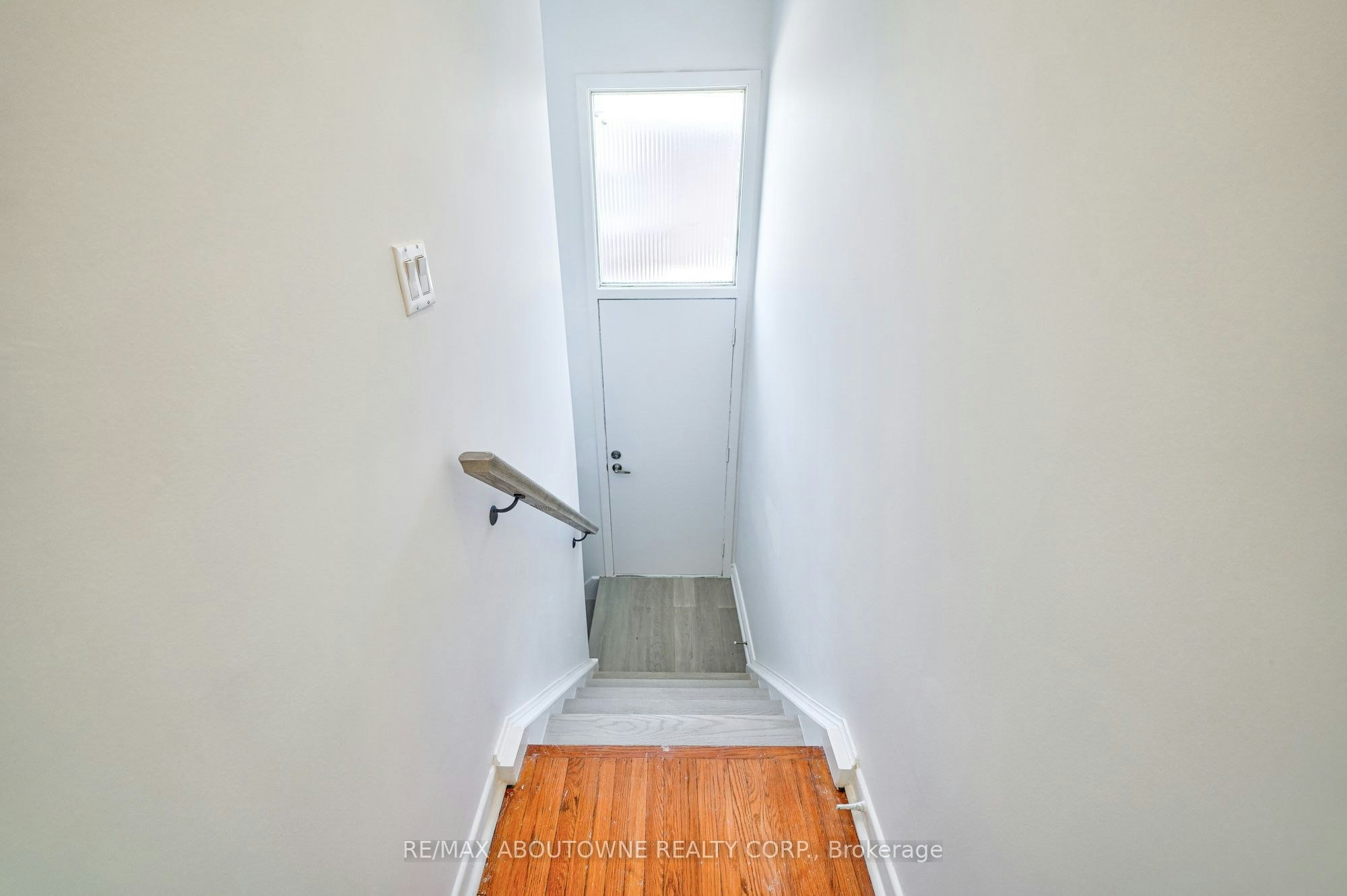 Upper-4395 Longmoor Drive, Burlington, ON, L7L 1X8 - 20