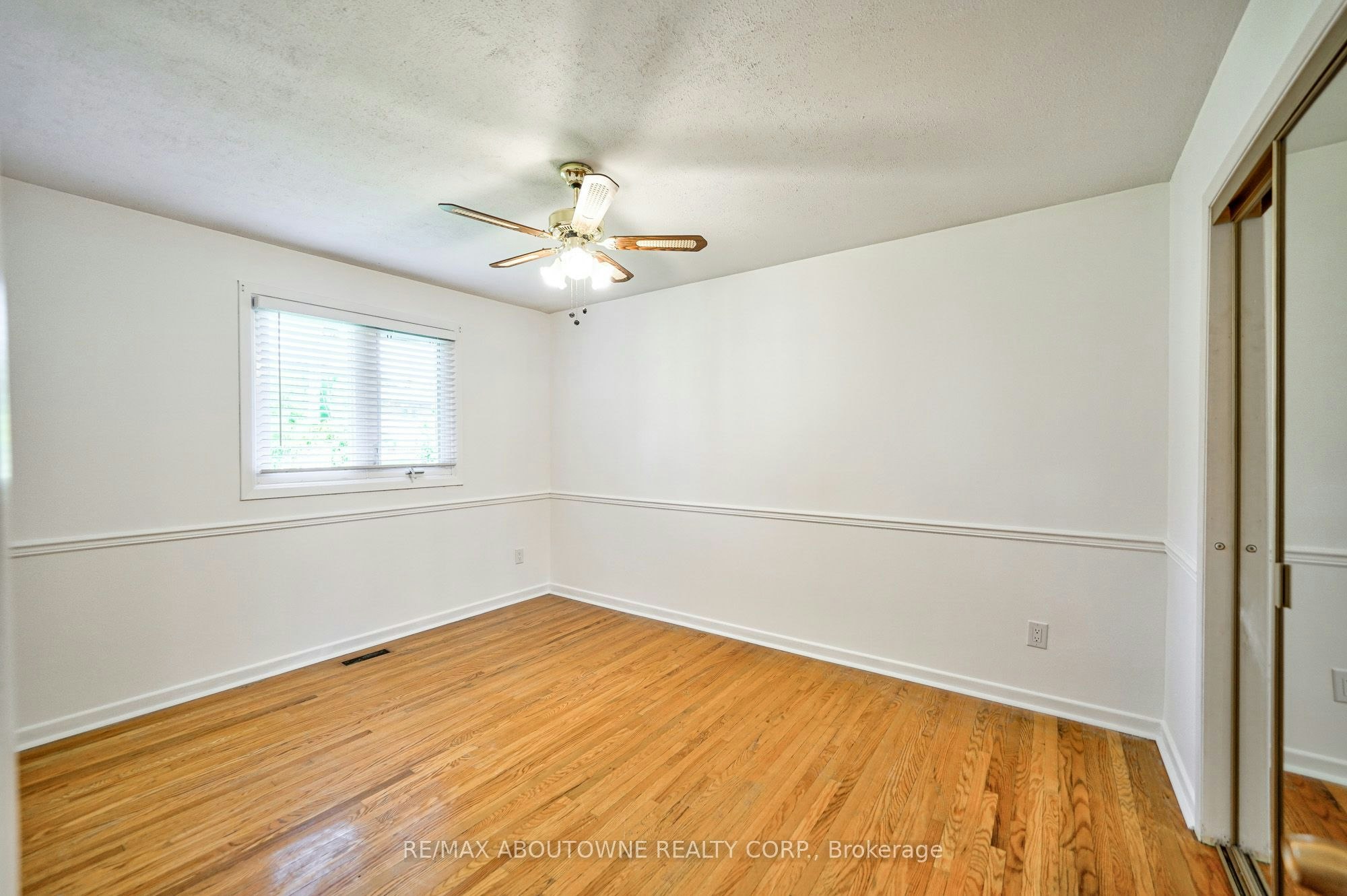 Upper-4395 Longmoor Drive, Burlington, ON, L7L 1X8 - 28