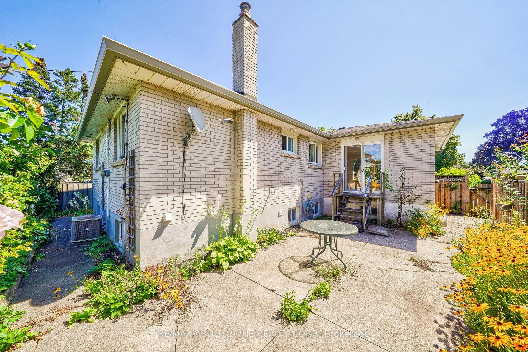 Upper-4395 Longmoor Drive, Burlington, ON, L7L 1X8 - 36