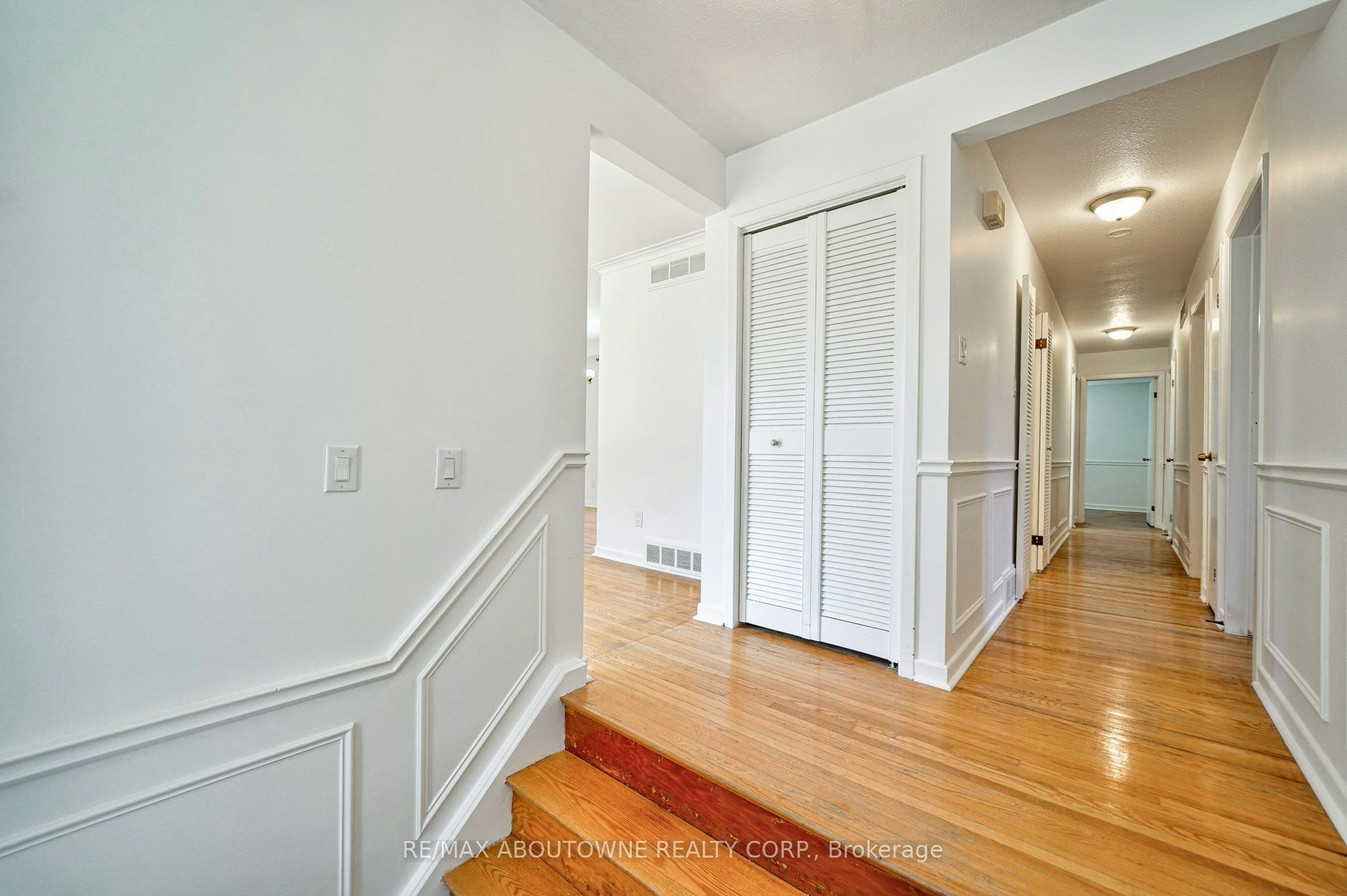 Upper-4395 Longmoor Drive, Burlington, ON, L7L 1X8 - 7