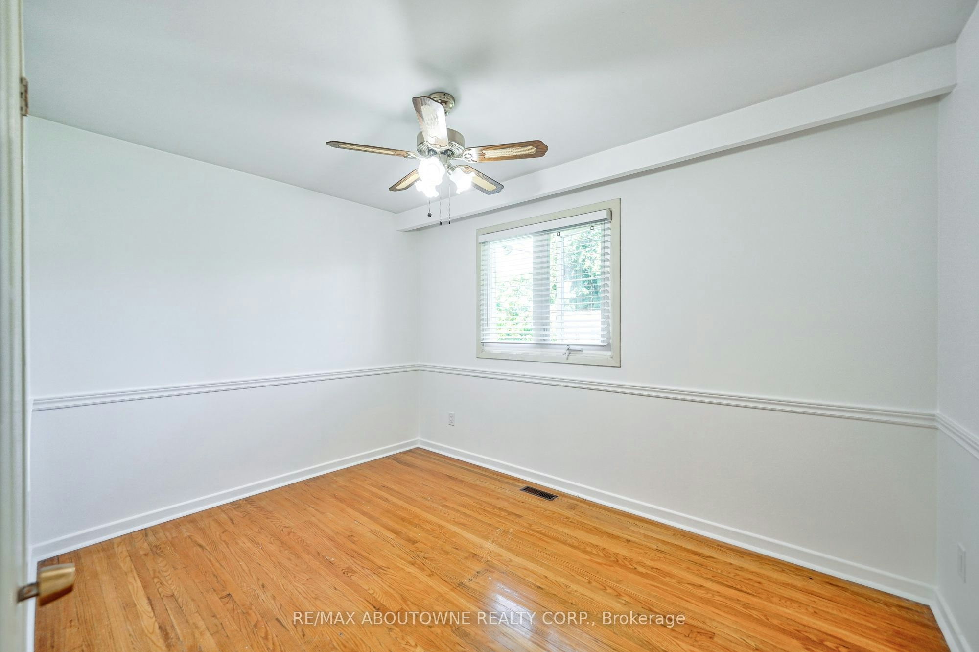 Upper-4395 Longmoor Drive, Burlington, ON, L7L 1X8 - 26