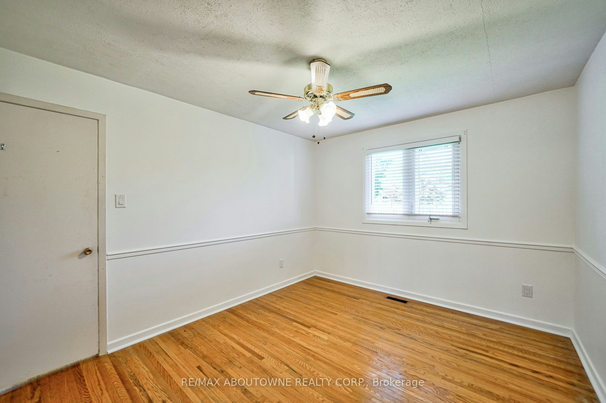 Upper-4395 Longmoor Drive, Burlington, ON, L7L 1X8 - 29