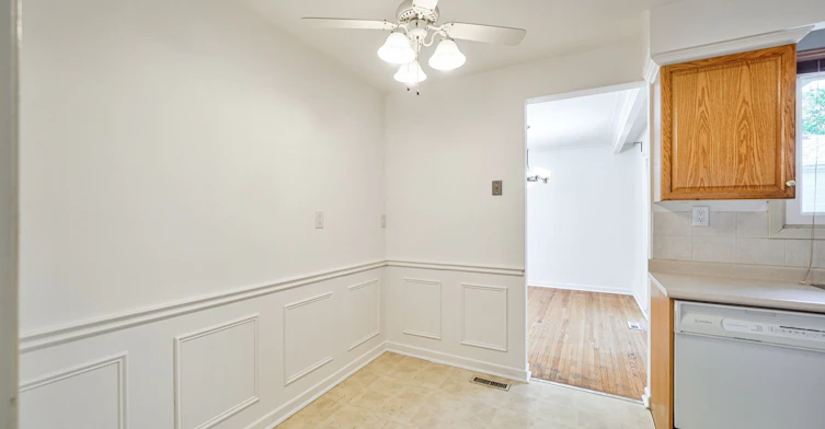 Upper-4395 Longmoor Drive, Burlington, ON, L7L 1X8 - 18