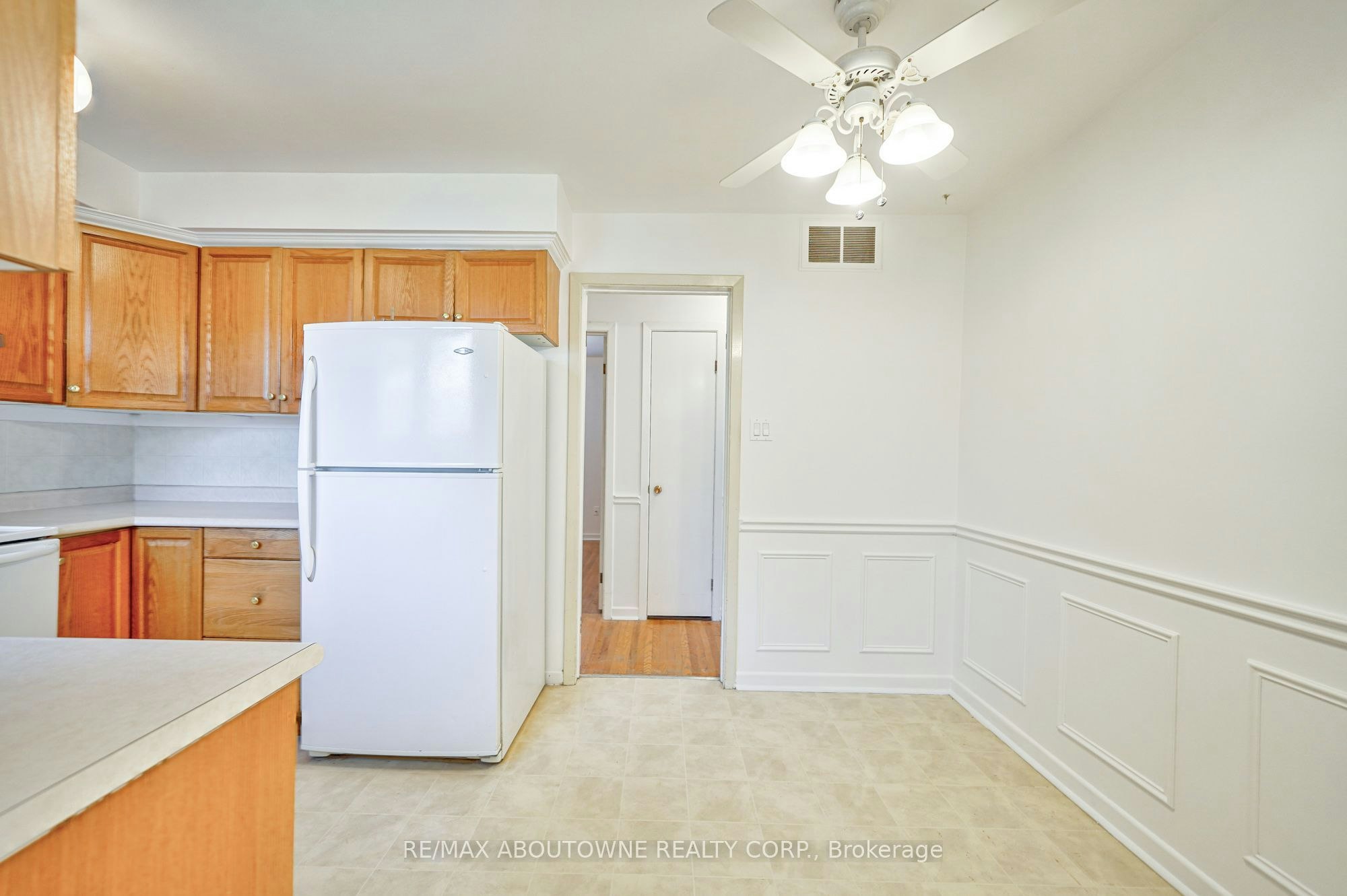 Upper-4395 Longmoor Drive, Burlington, ON, L7L 1X8 - 15
