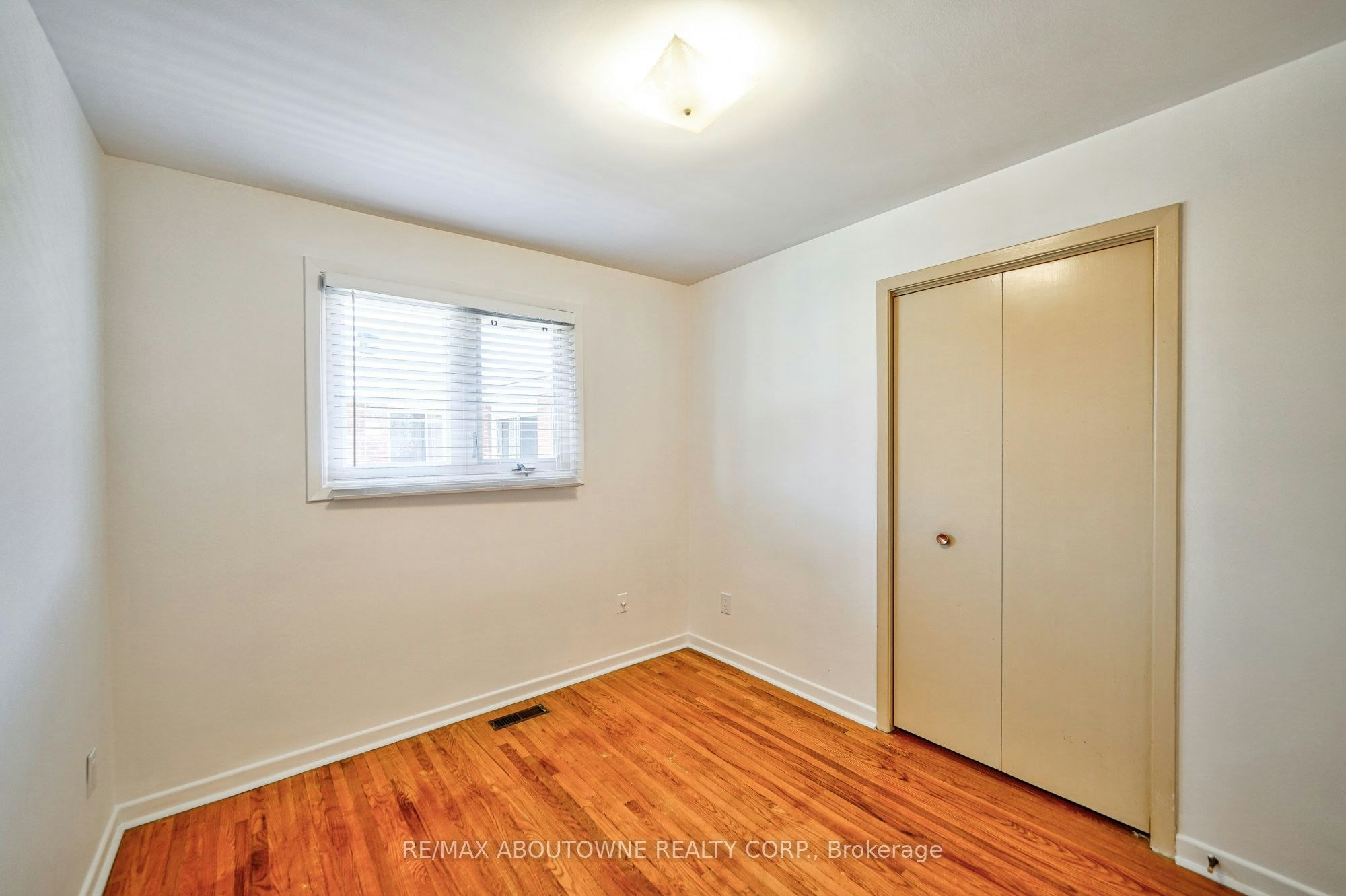 Upper-4395 Longmoor Drive, Burlington, ON, L7L 1X8 - 22