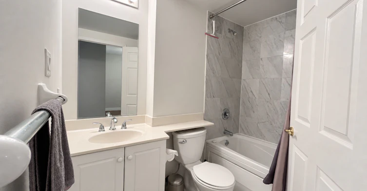 308-2511 Bloor Street W, Toronto, ON, M6S 5A6 - 13