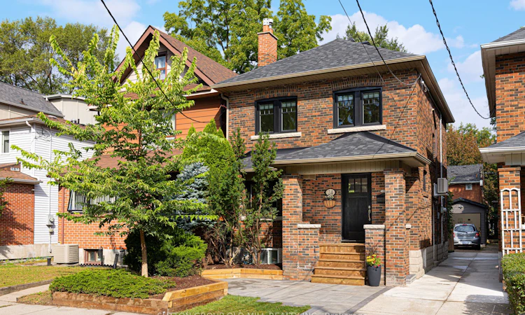 24 Harshaw Avenue
