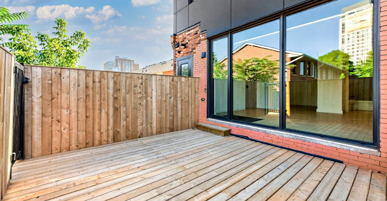 201-393 Perth Avenue, Toronto, ON, M6P 3Y5 - 17