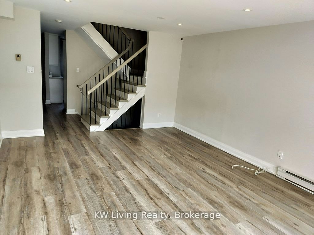 18-81 Irwin Road, Toronto, ON, M9W 5W1 - 4