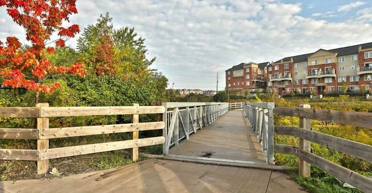 10-2579 Sixth Line, Oakville, ON, L6H 0H7 - 25