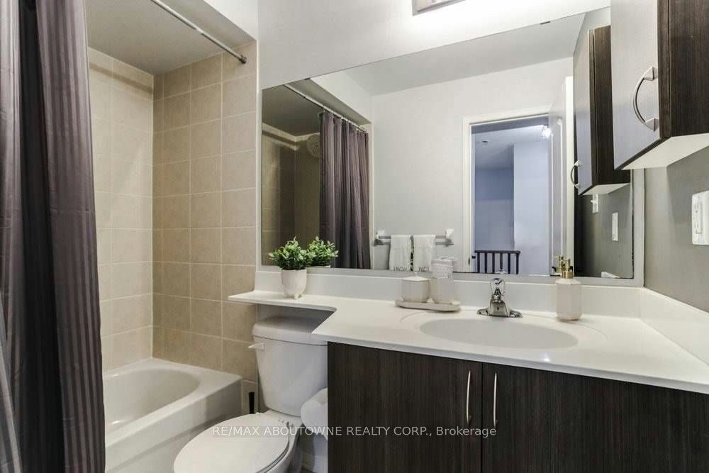 10-2579 Sixth Line, Oakville, ON, L6H 0H7 - 18