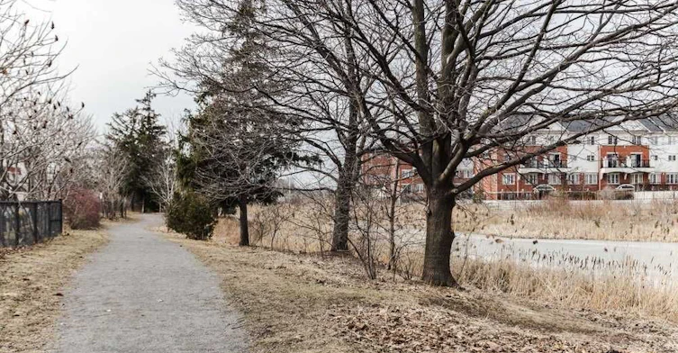 10-2579 Sixth Line, Oakville, ON, L6H 0H7 - 23