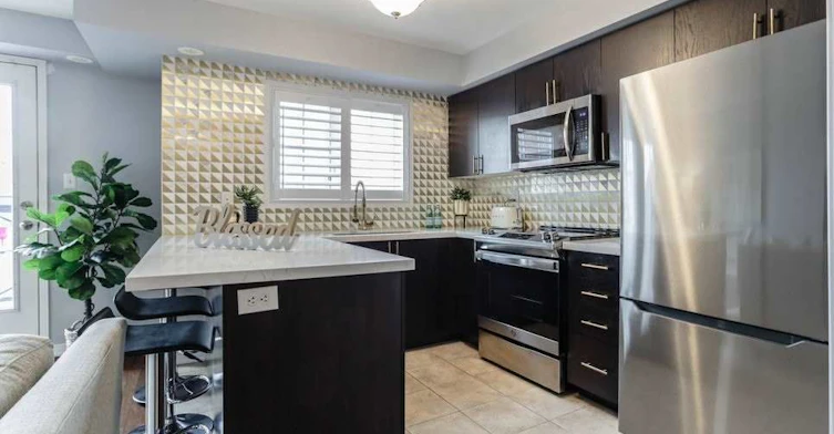 10-2579 Sixth Line, Oakville, ON, L6H 0H7 - 8