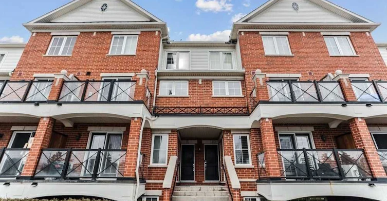 10-2579 Sixth Line, Oakville, ON, L6H 0H7