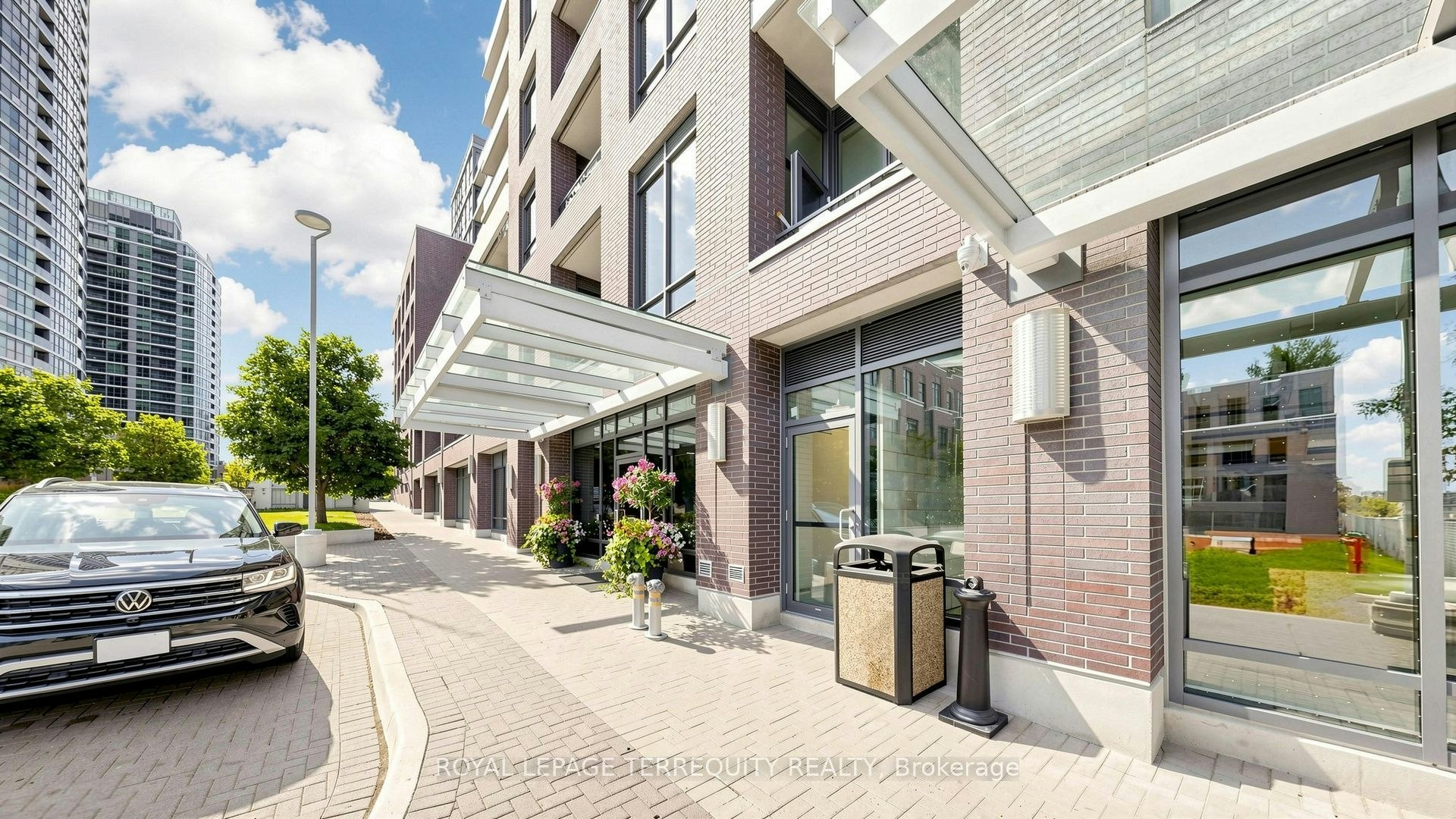 1410-30 Gibbs Road, Toronto, ON, M9B 0E4 - 2