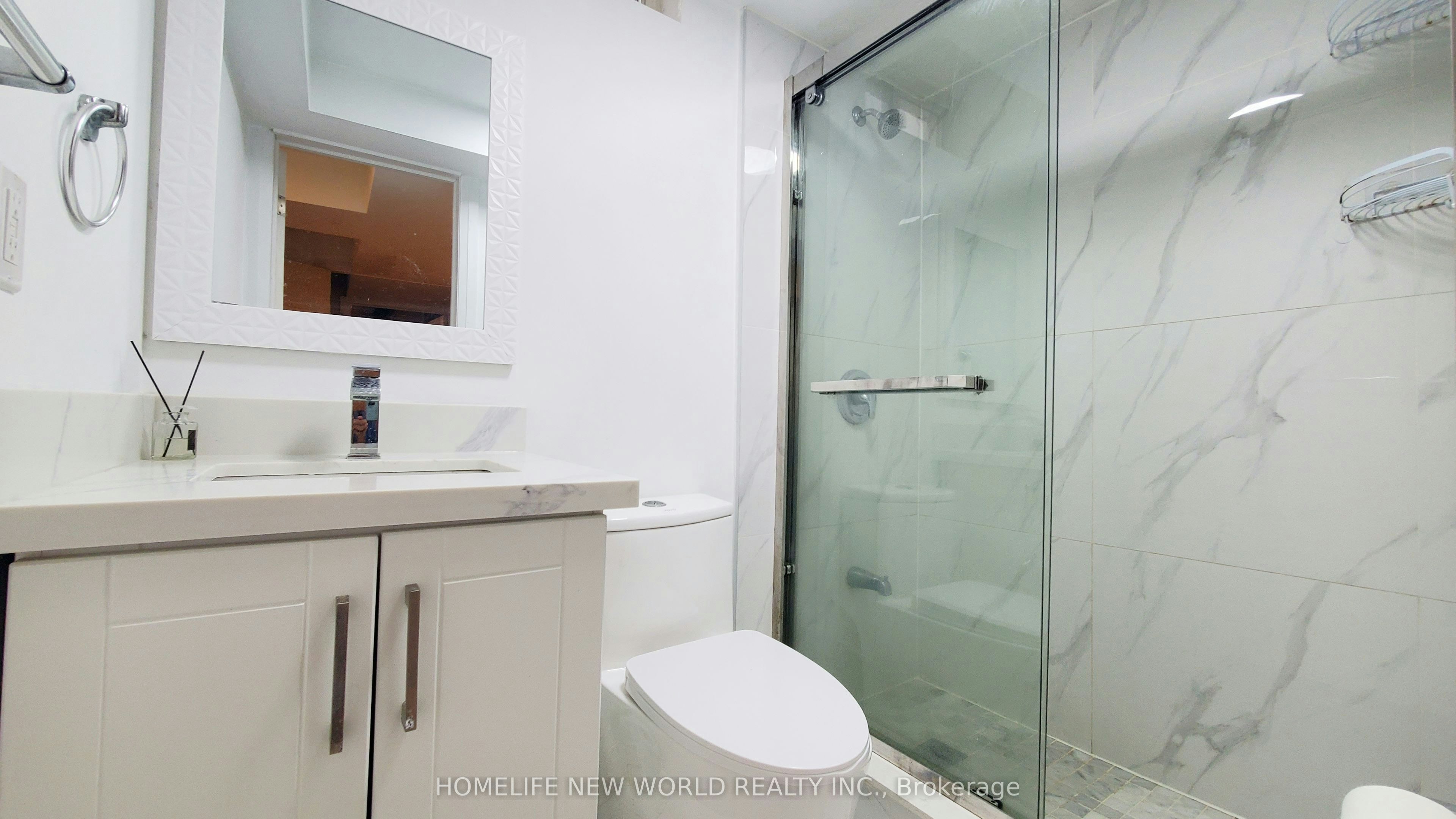 Basement-4032 Teakwood Drive, Mississauga, ON, L5C 3T5 - 9