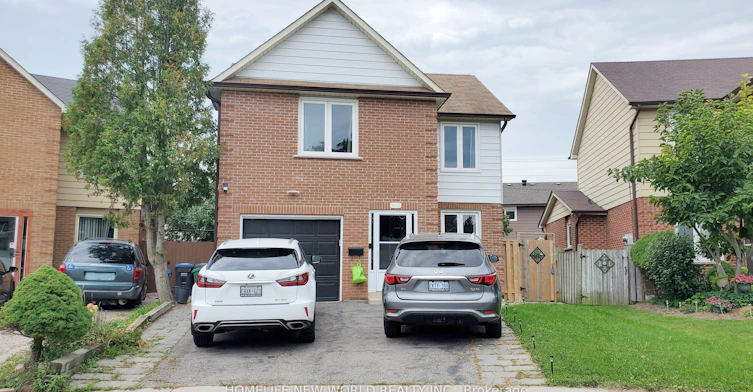 Basement-4032 Teakwood Drive, Mississauga, ON, L5C 3T5