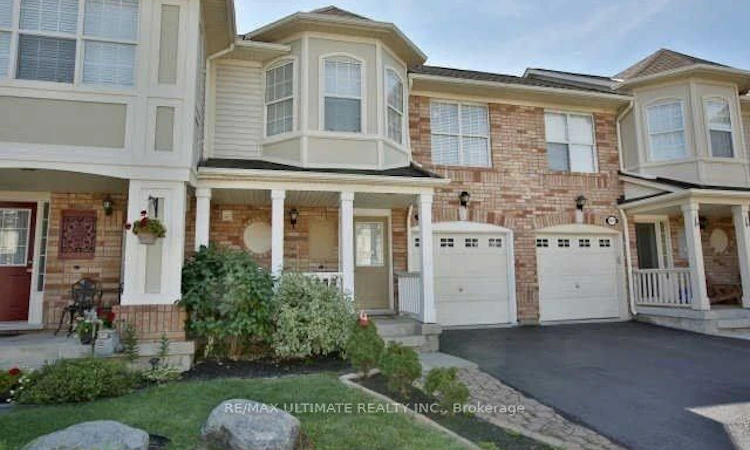 1026 Barclay Circle