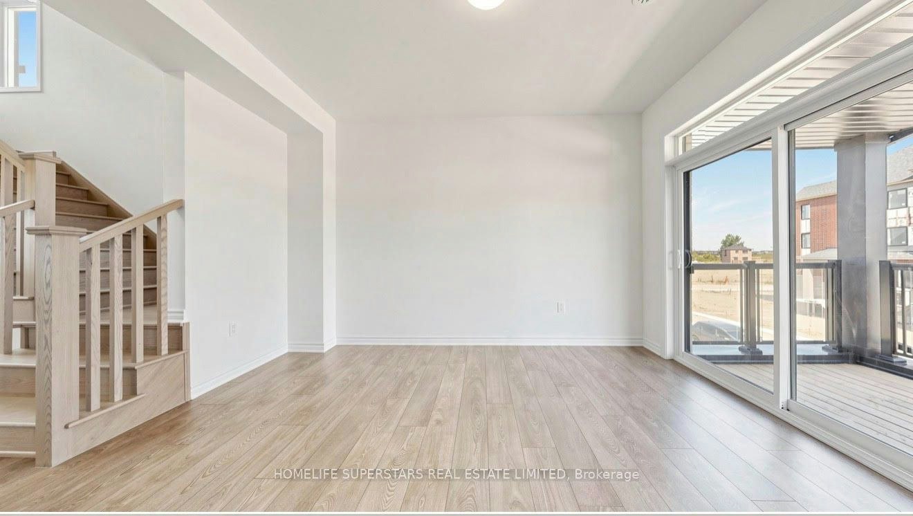 Upper Unit-96 Fieldfare Road, Brampton, ON, L7A 0B8 - 5