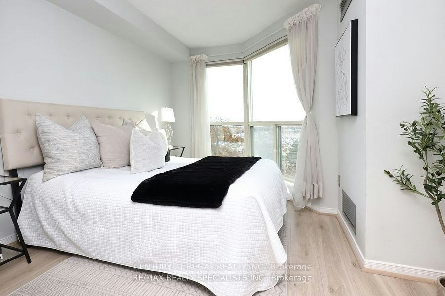 704-2155 Burnhamthorpe Road W, Mississauga, ON, L5L 5P4 - 9
