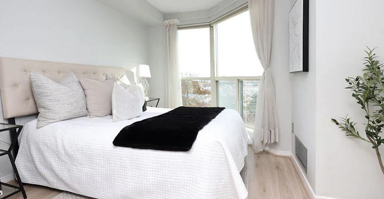 704-2155 Burnhamthorpe Road W, Mississauga, ON, L5L 5P4 - 9