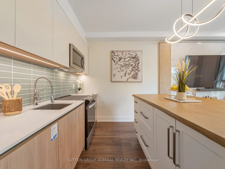108-15 Maryport Avenue, Toronto, ON, M3M 0E2 - 10