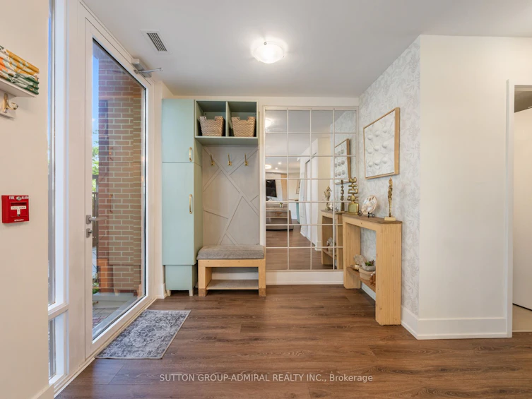 108-15 Maryport Avenue, Toronto, ON, M3M 0E2 - 2
