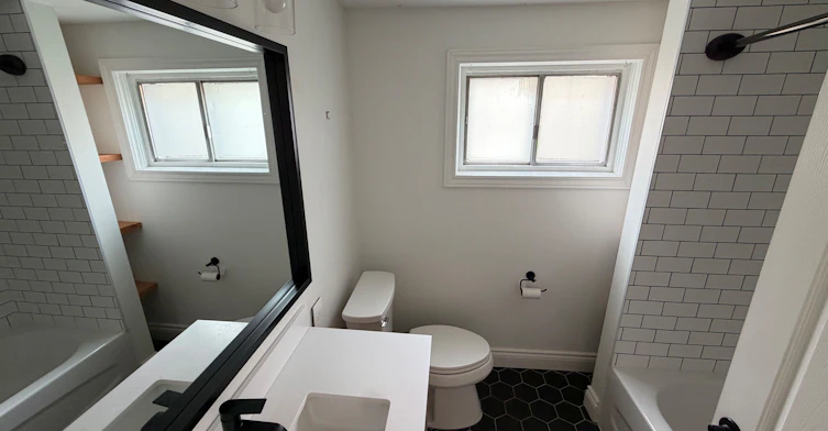Lower Level-323 Montego Rd. Road, Mississauga, ON, L5B 1C6 - 12