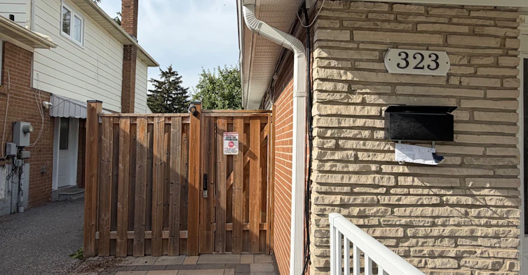 Lower Level-323 Montego Rd. Road, Mississauga, ON, L5B 1C6