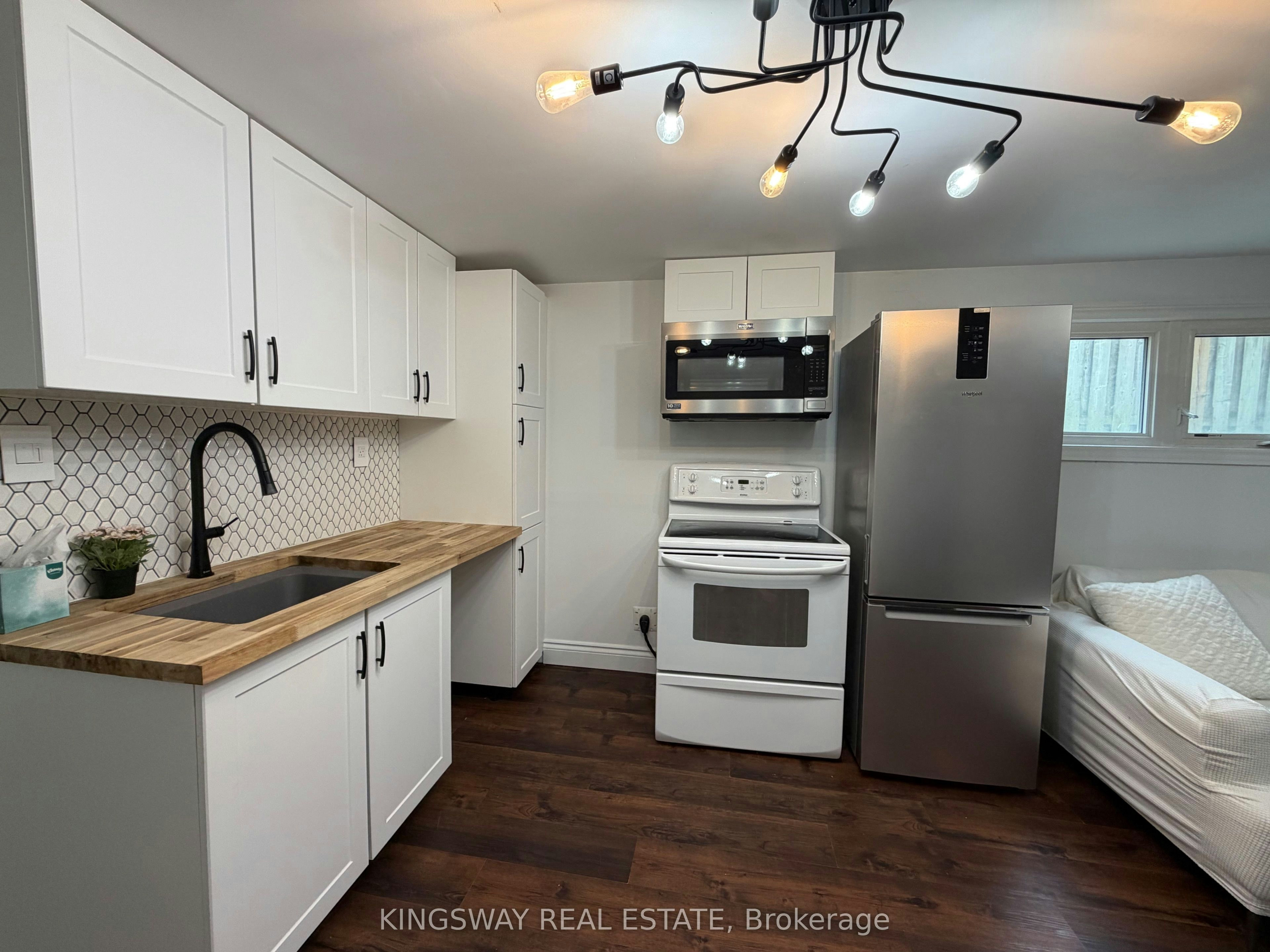 Lower Level-323 Montego Rd. Road, Mississauga, ON, L5B 1C6 - 5