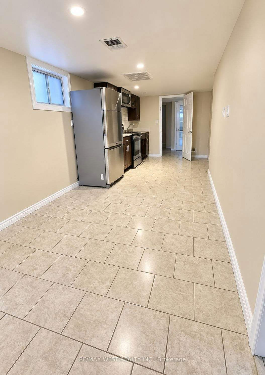 Bsmt-51 Mould Avenue, Toronto, ON, M6N 3Z8 - 4
