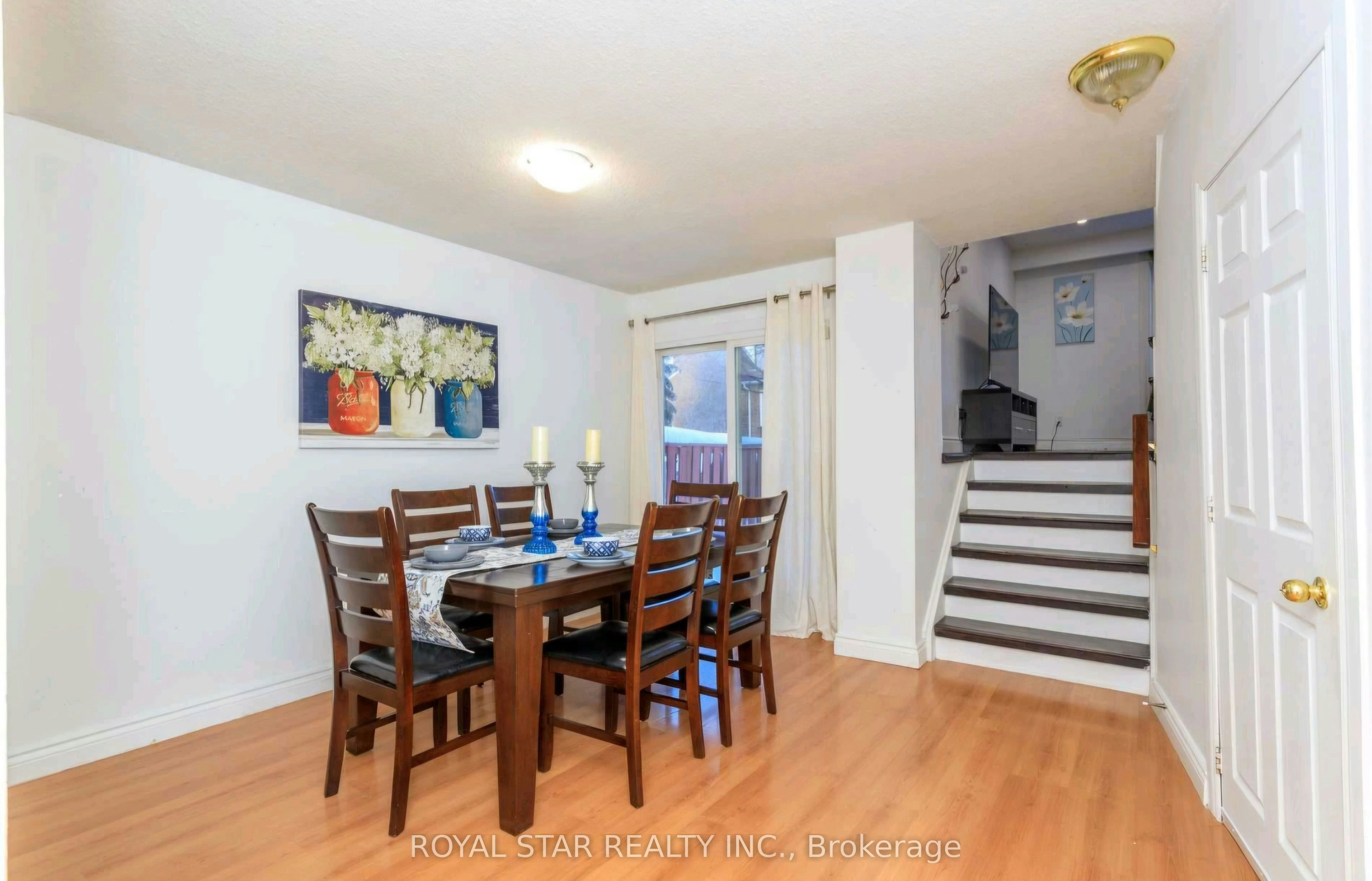 Upper-19 Ashurst Crescent N, Brampton, ON, L6V 3N6 - 3