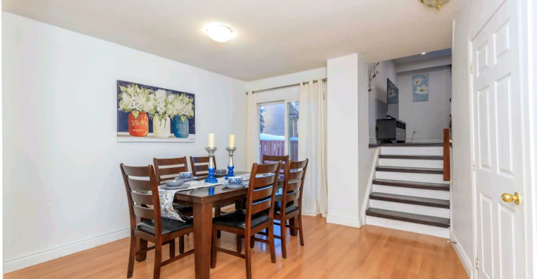 Upper-19 Ashurst Crescent N, Brampton, ON, L6V 3N6 - 3